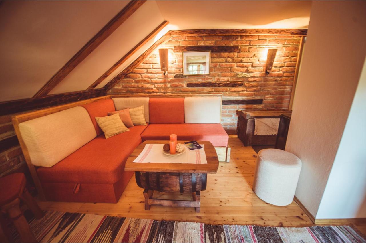 Country House Tunjina Kuca Stara Kapela Guest House Pavlovci Ngoại thất bức ảnh